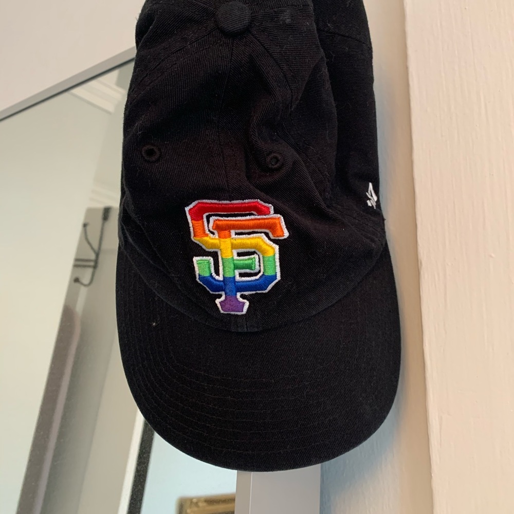 San Francisco Giants Hat - Pride Edition